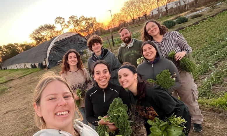 Deshidratar alimentos para fortalecer la agricultura familiar, una propuesta de extensión de la UNVM